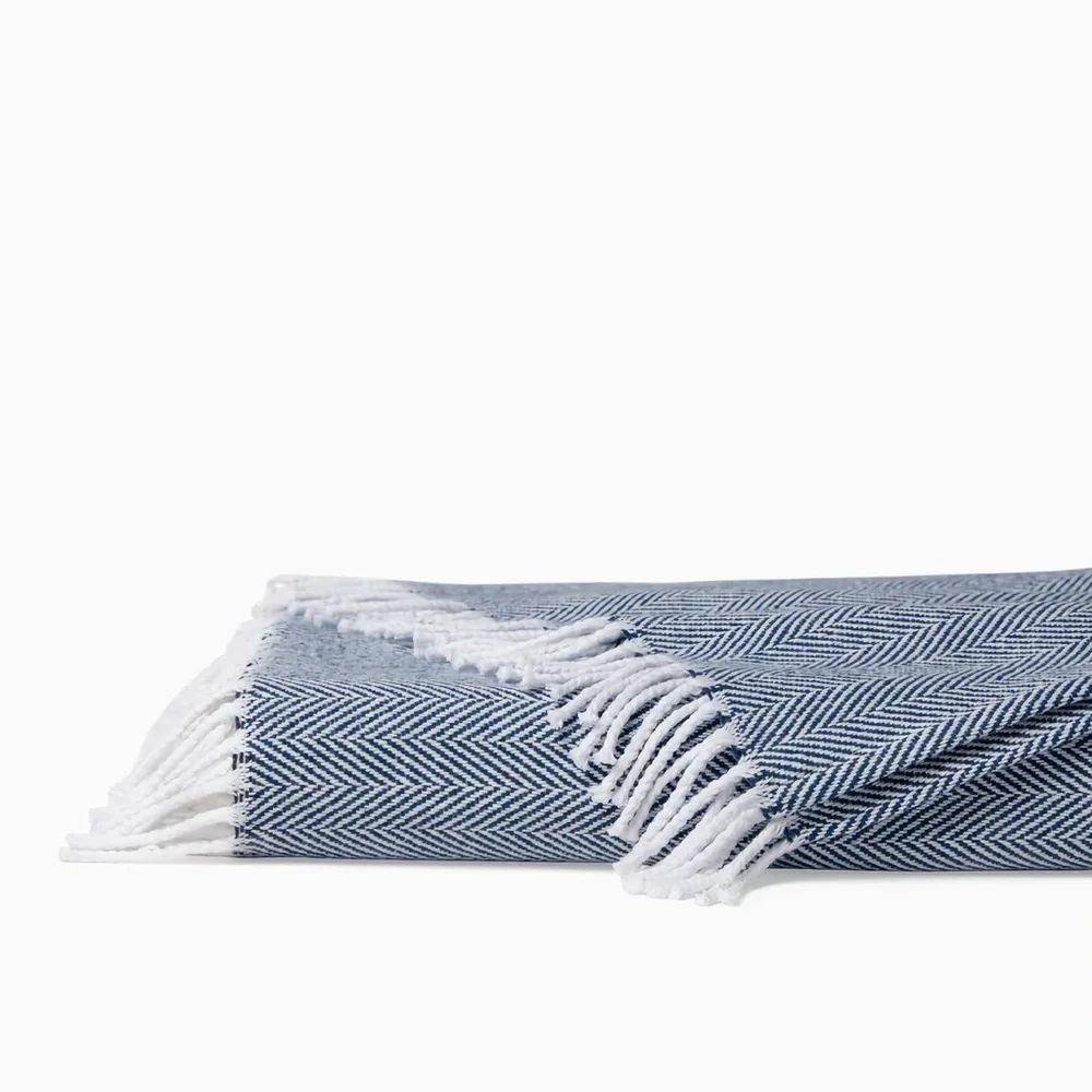 SFERRA Celine Throw Navy & White